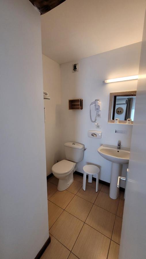 Отель Le Relais Du Valois Cognac Centre Экстерьер фото