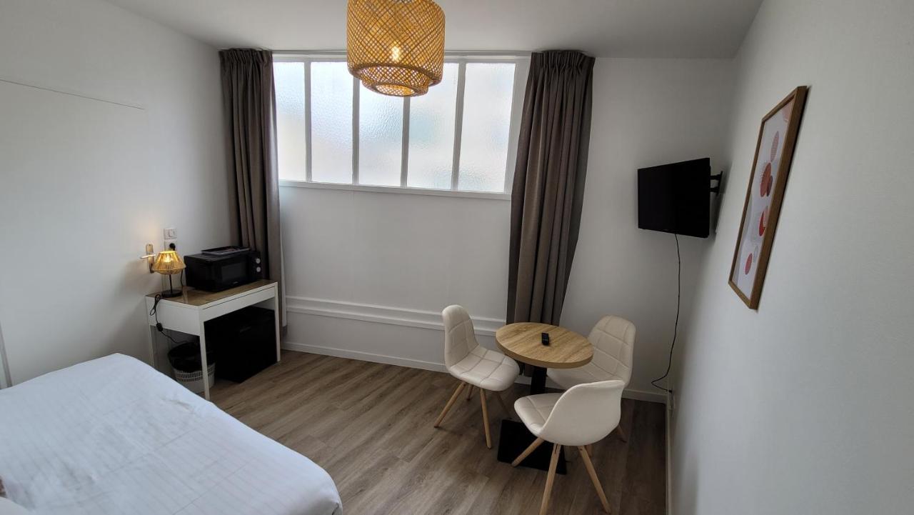 Отель Le Relais Du Valois Cognac Centre Экстерьер фото