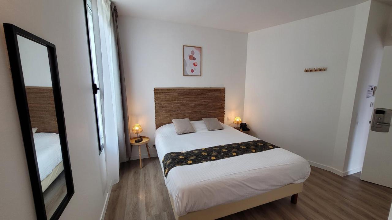 Отель Le Relais Du Valois Cognac Centre Экстерьер фото